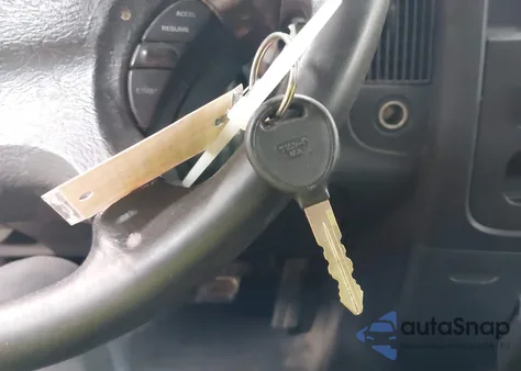 2003 Dodge Ram 1500 Slt/Laramie/St из США, поврежденный, VIN 1D7HU18N03S373020